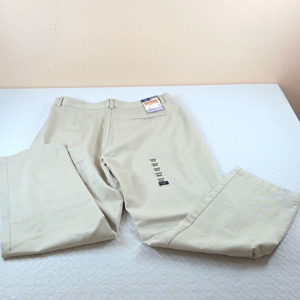 DOCKERS Womans Go Khaki Cream Pants 100% Cotton Stain Defender.12 Medium Petite.